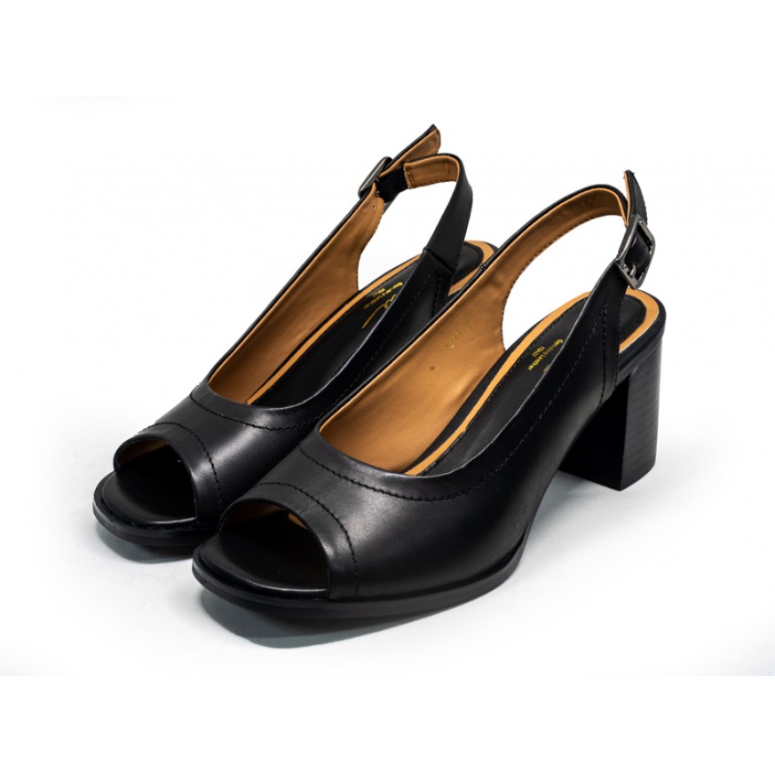 7011 Caratti Leather Heeled Sandals