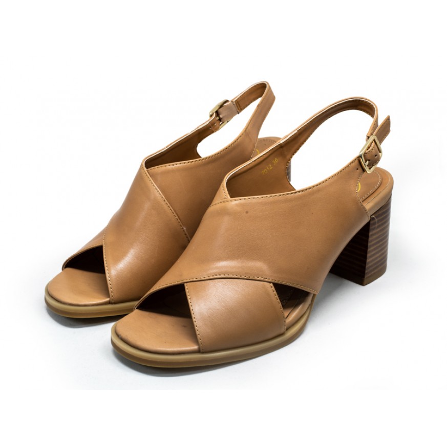 7012 Caratti Leather Heeled Sandals (Cross Strap)